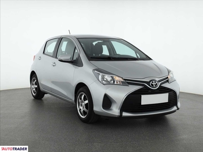 Toyota Yaris 1.3 97 KM 2014r. (Piaseczno)