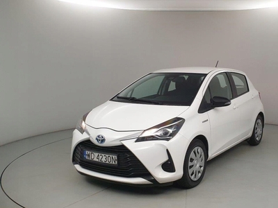 Toyota Yaris III Hatchback 5d Facelifting 2017 1.5 Hybrid 100KM 2020