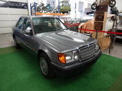 Mercedes W124 Kombi 2.5 T 126KM 1990