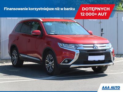 Mitsubishi Outlander III SUV Facelifting 2015 2.0 MIVEC 150KM 2016