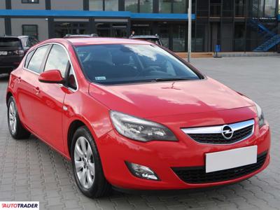 Opel Astra 1.6 177 KM 2010r. (Piaseczno)