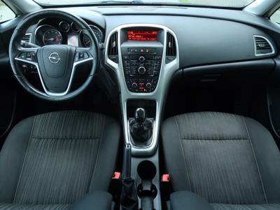 Opel Astra 2011 1.4 T 138682km ABS klimatyzacja manualna