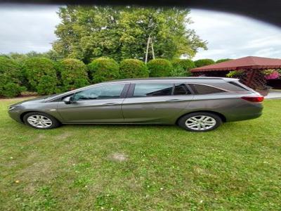 Opel Astra K Sports Tourer 1.4 Turbo 150KM 2017