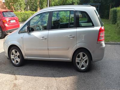 Opel Zafira B 1.6 Twinport ecoFLEX 115KM 2010