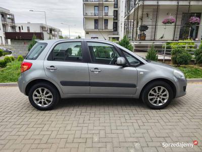 Suzuki SX4 1.6 benzyna Alu Klima Bardzo Dobry Stan