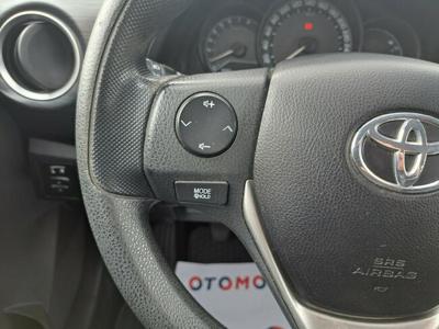 Toyota Auris 1,33 Hatchback I rej 2015r.