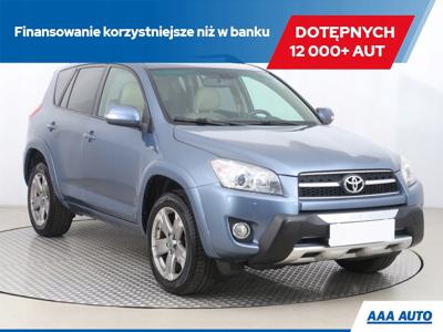 Toyota RAV4 III MPV 2.2 16V D-4D 177KM 2009