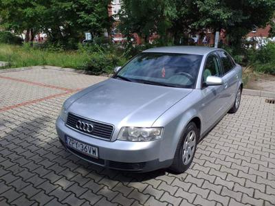 Używane Audi A4 - 10 800 PLN, 286 000 km, 2004