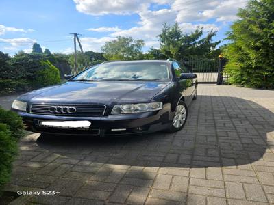 Używane Audi A4 - 9 600 PLN, 236 343 km, 2003