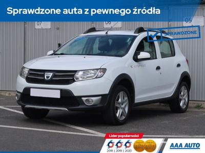 Używane Dacia Sandero - 36 000 PLN, 140 291 km, 2015