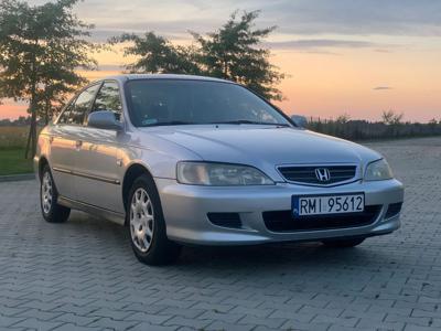 Używane Honda Accord - 9 500 PLN, 200 000 km, 2002