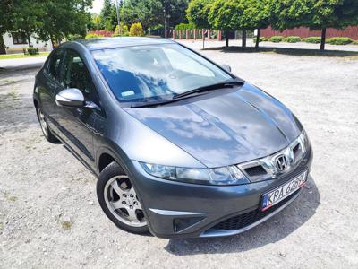 Używane Honda Civic - 27 000 PLN, 100 000 km, 2009