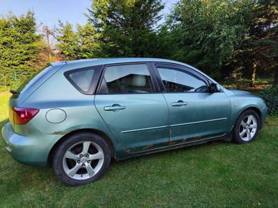 Używane Mazda 3 - 3 500 PLN, 249 703 km, 2004