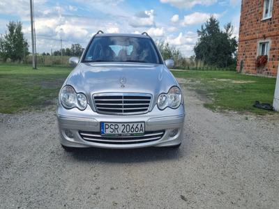 Używane Mercedes-Benz Klasa C - 14 300 PLN, 160 304 km, 2005