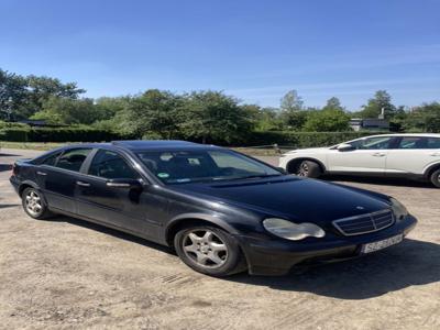 Używane Mercedes-Benz Klasa C - 4 500 PLN, 324 360 km, 2000