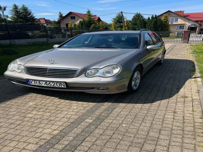 Używane Mercedes-Benz Klasa C - 8 200 PLN, 295 000 km, 2003