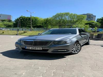 Używane Mercedes-Benz Klasa E - 30 900 PLN, 312 000 km, 2011