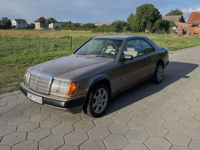 Używane Mercedes-Benz W124 (1984-1993) - 10 300 PLN, 375 112 km, 1988