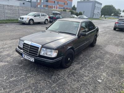 Używane Mercedes-Benz W124 (1984-1993) - 5 500 PLN, 158 000 km, 1993