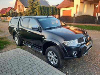 Używane Mitsubishi L200 - 47 900 PLN, 260 000 km, 2011