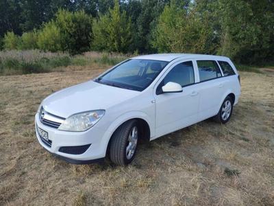 Używane Opel Astra - 11 500 PLN, 353 000 km, 2009