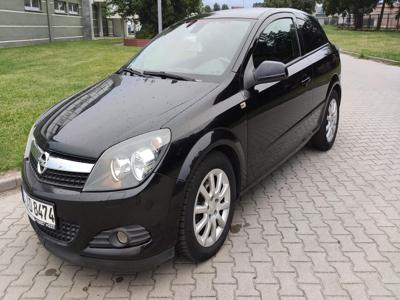 Używane Opel Astra - 13 500 PLN, 215 000 km, 2007