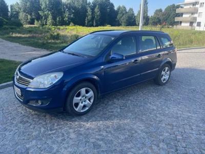 Używane Opel Astra - 13 900 PLN, 212 600 km, 2007