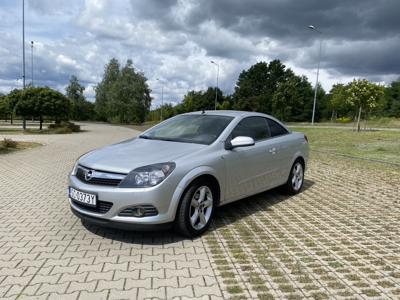 Używane Opel Astra - 14 999 PLN, 162 000 km, 2006