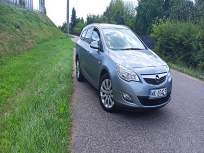 Używane Opel Astra - 27 900 PLN, 164 100 km, 2011