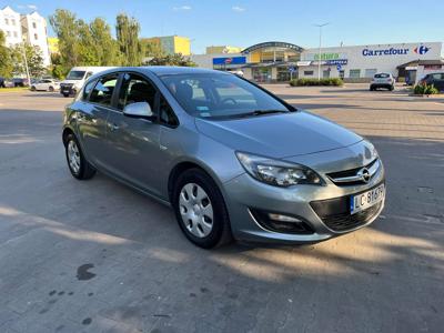 Używane Opel Astra - 28 900 PLN, 216 000 km, 2015