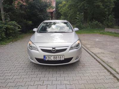 Używane Opel Astra - 32 000 PLN, 188 350 km, 2012