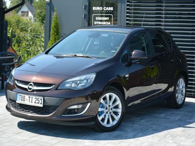 Używane Opel Astra - 32 900 PLN, 170 000 km, 2013