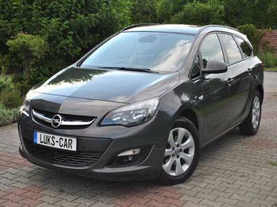 Używane Opel Astra - 40 999 PLN, 127 000 km, 2015