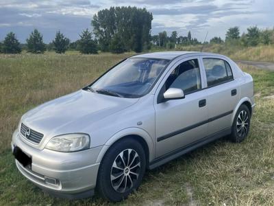 Używane Opel Astra - 5 800 PLN, 286 900 km, 2003