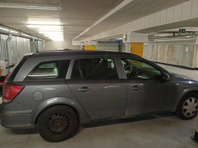 Używane Opel Astra - 8 100 PLN, 259 225 km, 2005
