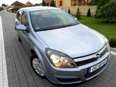 Używane Opel Astra - 9 900 PLN, 186 000 km, 2004