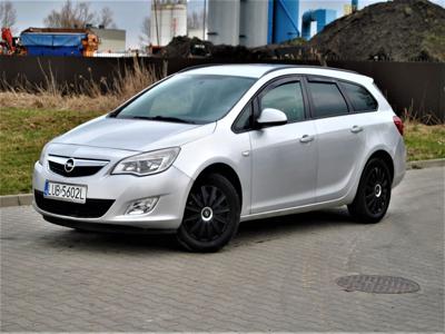 Używane Opel Astra - 9 999 PLN, 343 000 km, 2011