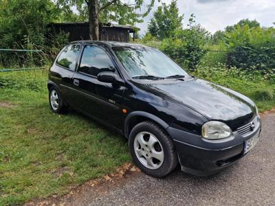 Używane Opel Corsa - 5 200 PLN, 201 000 km, 1999