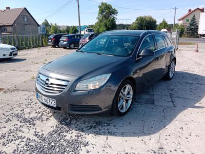 Używane Opel Insignia - 14 400 PLN, 251 598 km, 2010