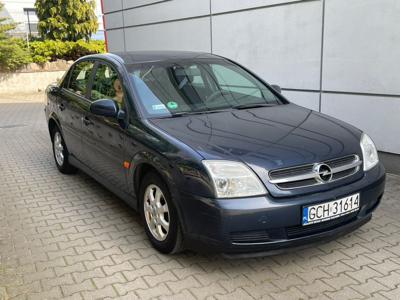 Używane Opel Vectra - 6 600 PLN, 251 100 km, 2003