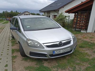 Używane Opel Zafira - 9 500 PLN, 242 439 km, 2006