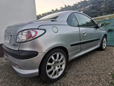 Używane Peugeot 206 CC - 9 700 PLN, 140 000 km, 2002