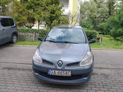 Używane Renault Clio - 4 900 PLN, 202 231 km, 2006