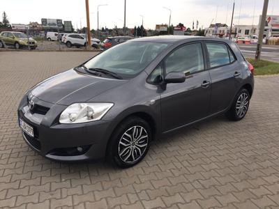 Używane Toyota Auris - 29 900 PLN, 98 000 km, 2008