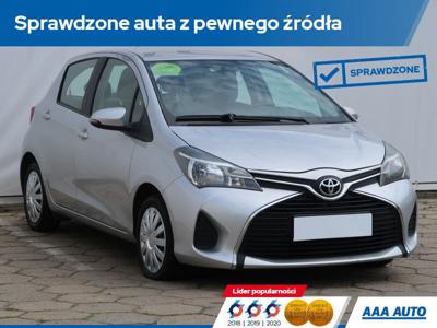 Używane Toyota Yaris - 30 000 PLN, 219 840 km, 2016