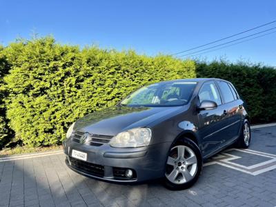 Używane Volkswagen Golf - 13 700 PLN, 184 000 km, 2005