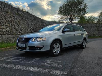 Używane Volkswagen Passat - 15 900 PLN, 248 900 km, 2007