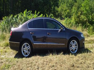 Używane Volkswagen Passat - 17 500 PLN, 273 000 km, 2008