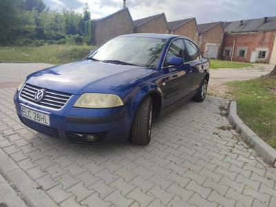 Używane Volkswagen Passat - 9 000 PLN, 377 000 km, 2001