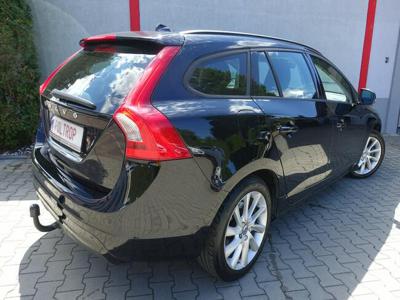 Volvo V60 1,6D Navi Ledy Alu Skóra Klimatronik LIFT Opłacony VIP Gwarancja